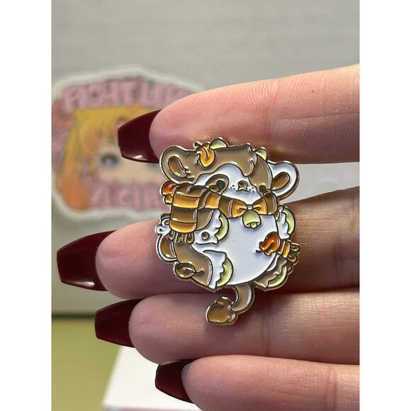 Bright Bat Enamel Pin Fall Autumn Leaves Cow - Picture 5 of 9